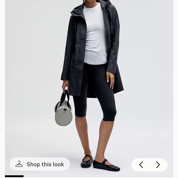 Lululemon Athletica Rain Rebel Black Trench, Size 6 - Picture 12 of 16